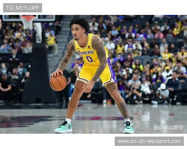 Messaoudi 擅长进攻与防守，身高 215cm 驱动队伍节奏，messi球员